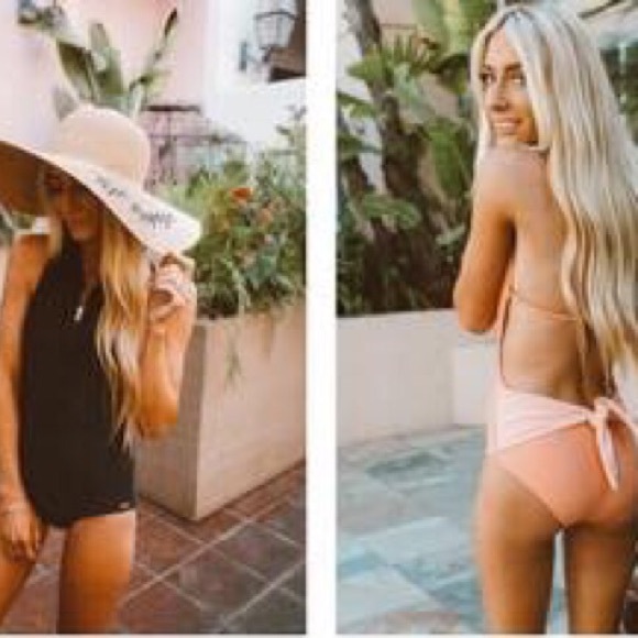 🌿🌸Bahamas One Piece🌿🌸 - Picture 2 of 4